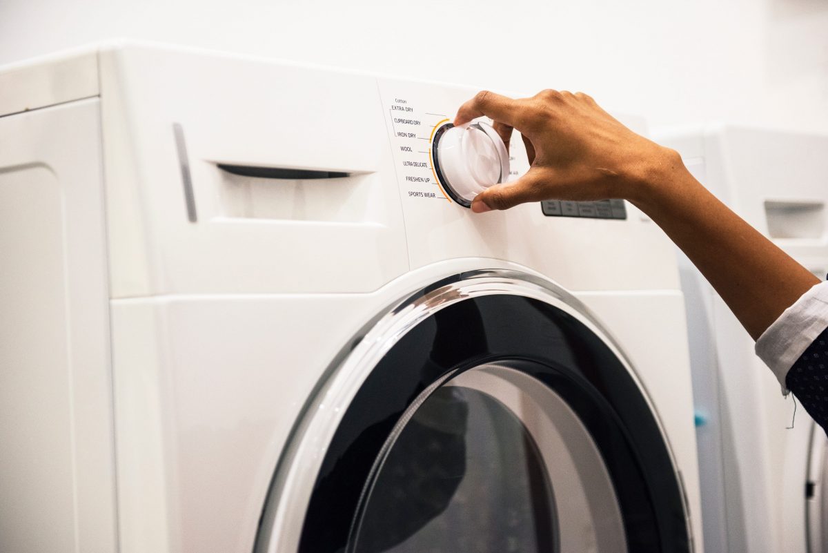 If Your Washing Machine Smells Like Rotten Eggs, Here's The Solution