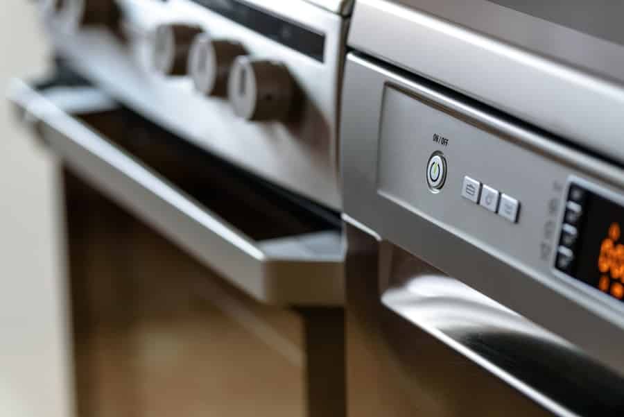 Gas vs. Electric Stoves - Which Is Right For You?